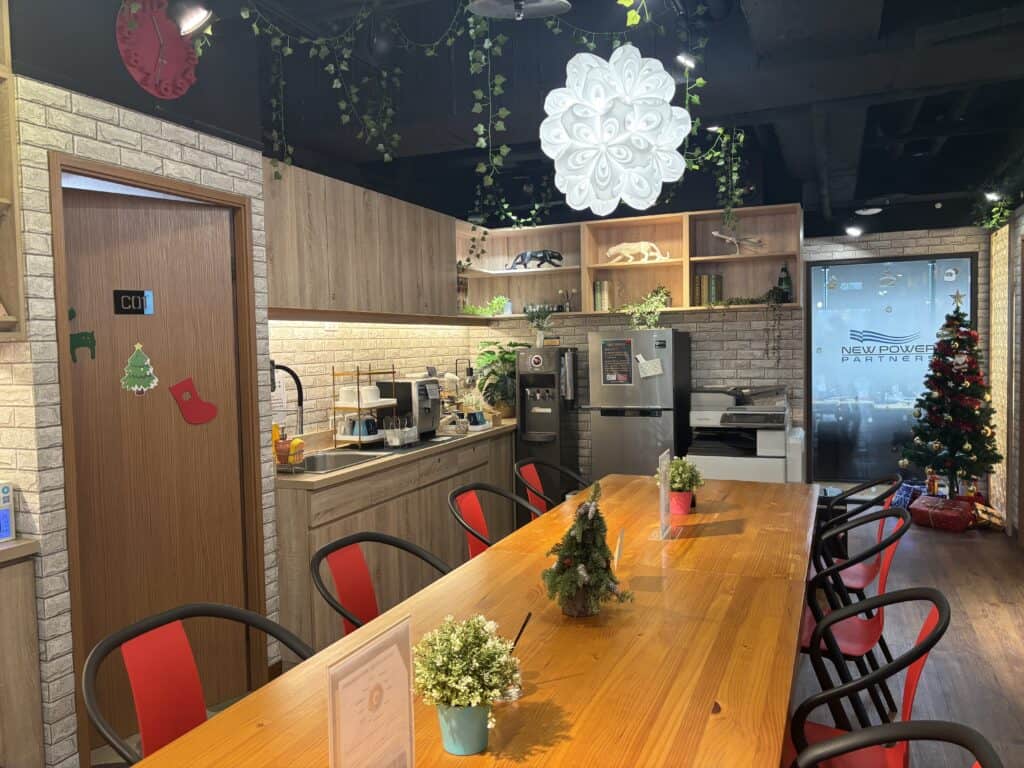 cbc市府館-茶水間 【信義區商務中心推薦】CBC SPACE - 市府館 茶水間 photo by Kelvin